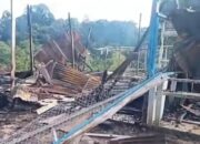 Warung dan Dua Motor Dibakar Massa di Lima Puluh Kota