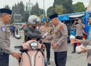 Kapolres Solok Pimpin Kegiatan SAMBAKO dan Pembagian Takjil di Arosuka