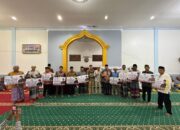 Safari Ramadan di Pesisir Selatan, Muchlis Yusuf Abit Salurkan Bantuan Rp460 Juta untuk Masjid dan Musala