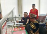Didampingi Boy London Mahkamah Adat Alam Minangkabau Laporkan Abu Janda ke Polda Sumbar, Dinilai Lukai Marwah Masyarakat Minangkabau